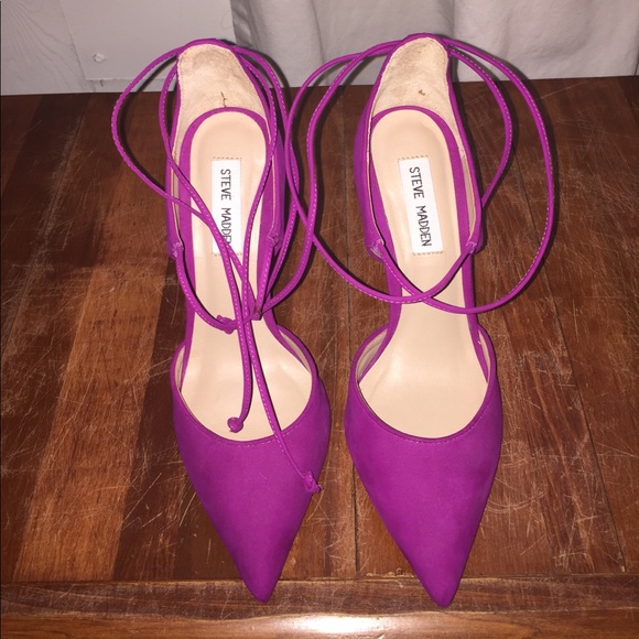 Steve Madden Shoes - Steve madden Roebella purple heels