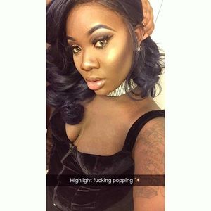 Meet your Posher, Deaja