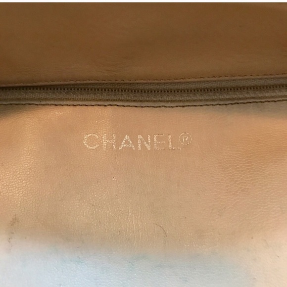 🏷SOLD Vintage Chanel Lambskin Quilted Tote - Picture 5 of 8