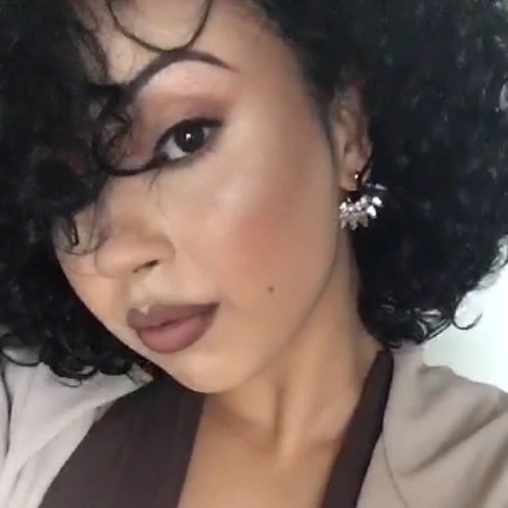 Meet your Posher, Brittany