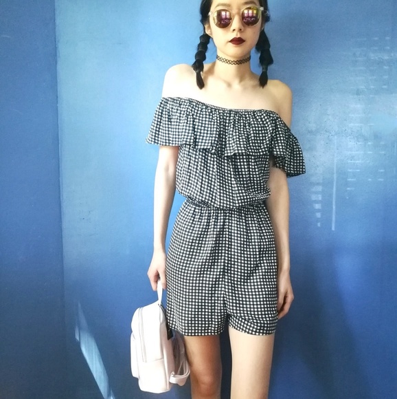 🎉HP!🎉GINGHAM BARDOT ROMPER - Picture 3 of 5