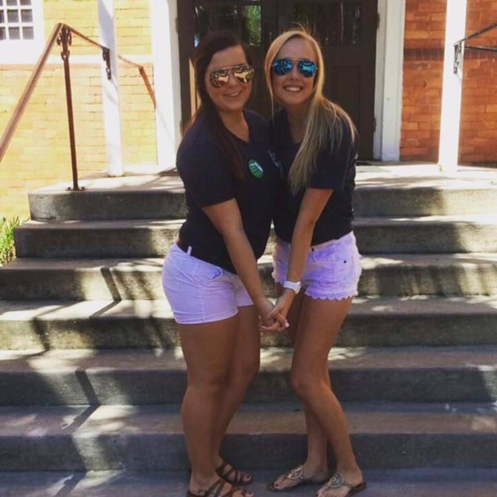 Meet your Posher, Julya