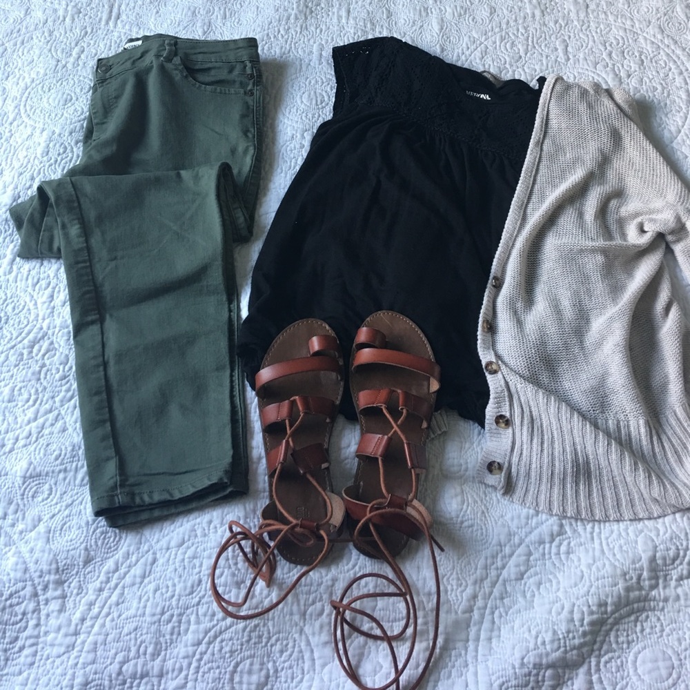 Women's  green jeans