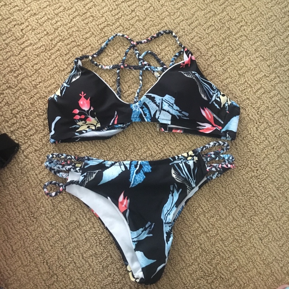Never worn bikini
