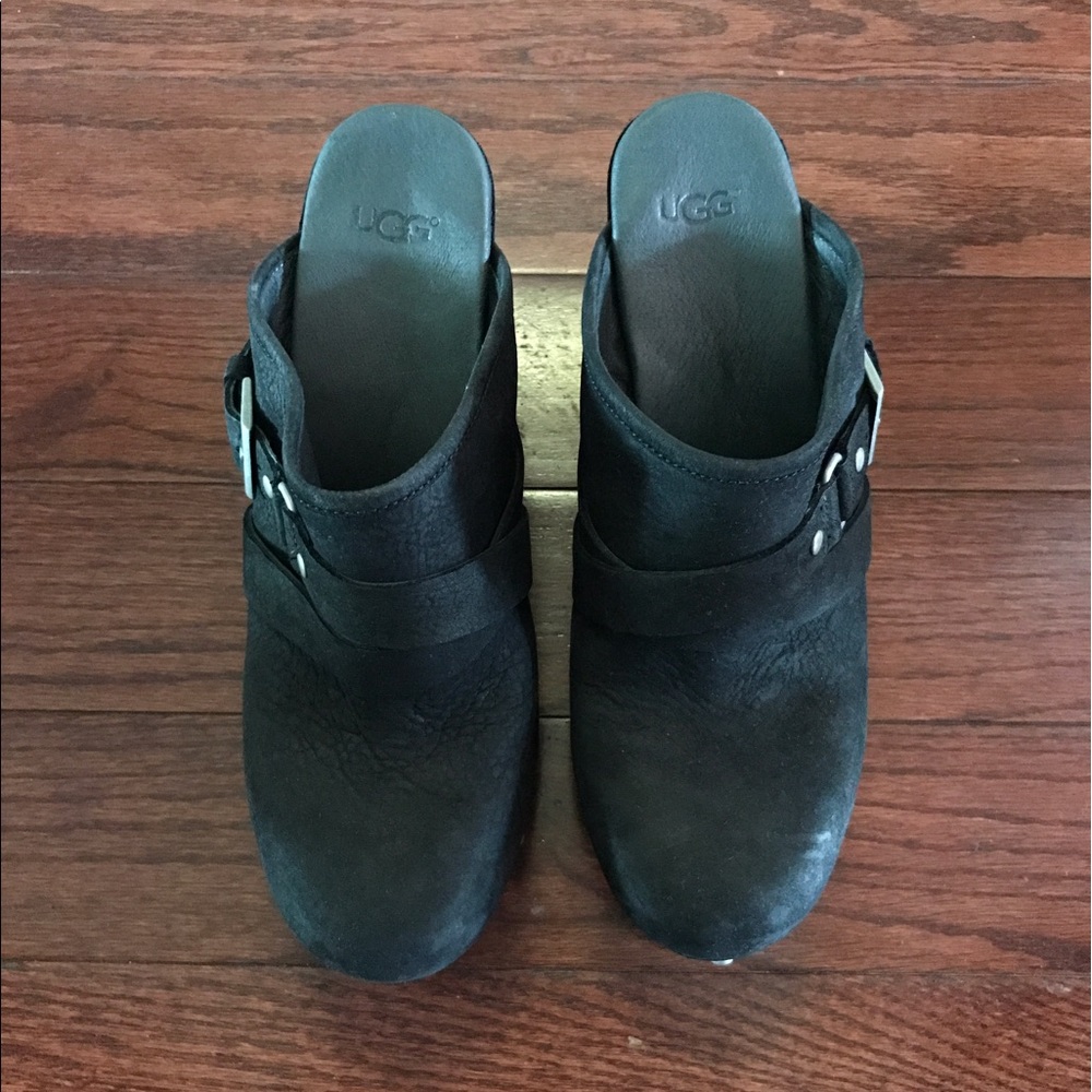 Authentic Ugg Natalie Clogs