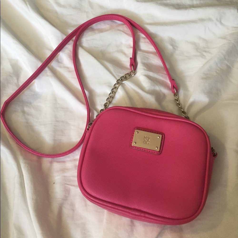 Long strap NY&C purse