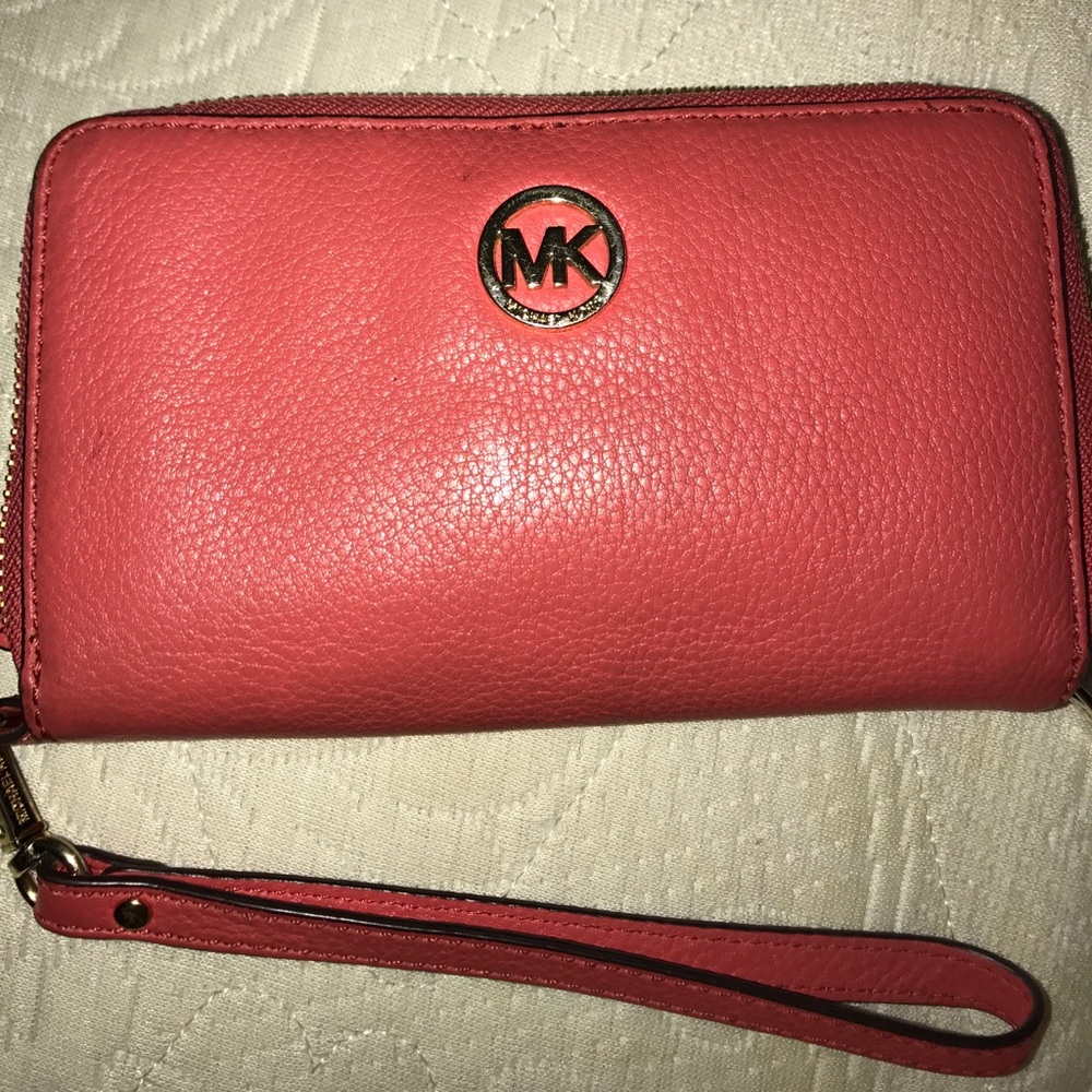 Michael Kors Wristlet
