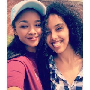 Meet your Posher, Champ