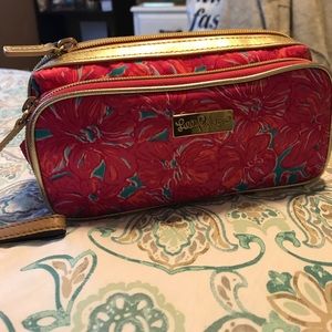 Gently used Lilly Pulitzer makeup bag
