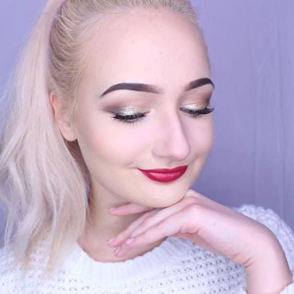 Meet your Posher, Hanna