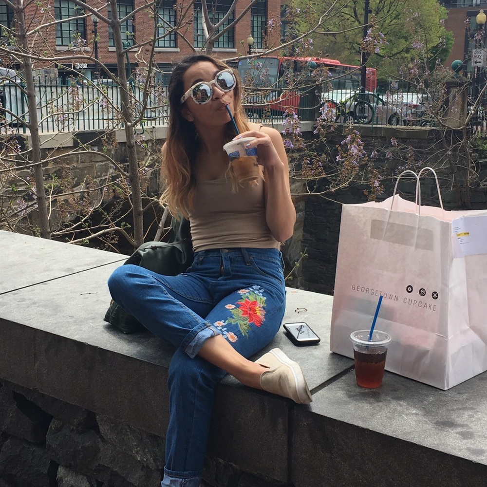Meet your Posher, Kayla