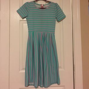 LuLaRoe Amelia