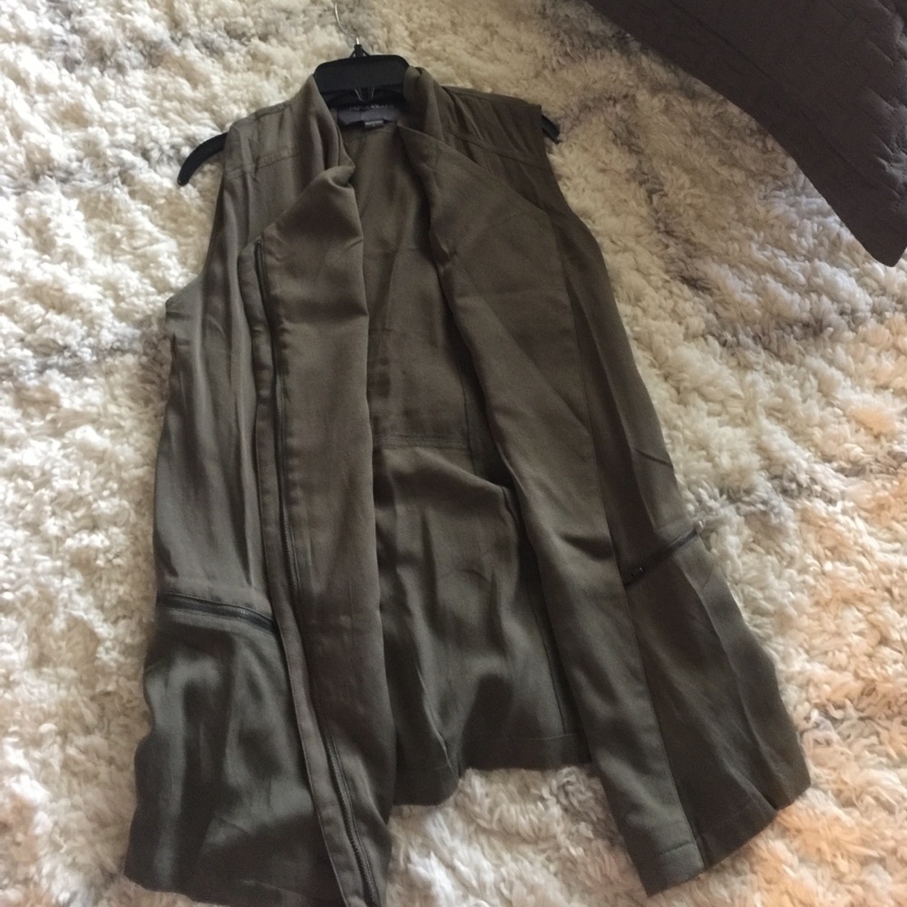 Army green vest