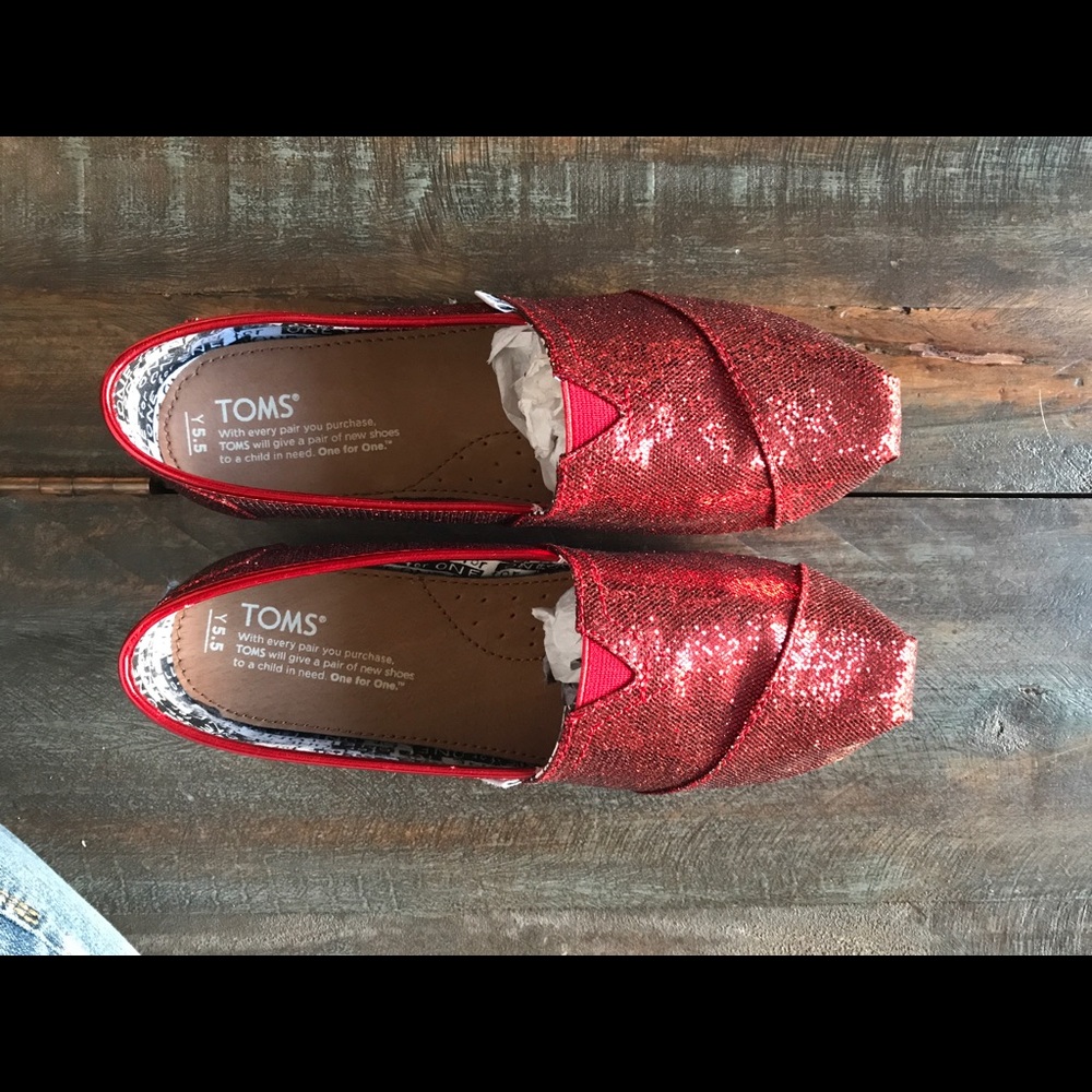 Toms Classic Red Glitter Shoes Youth 5.5