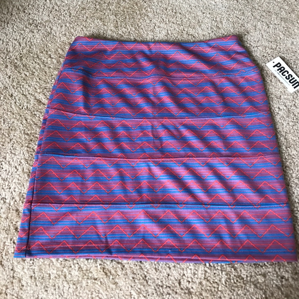 Patterned skirt