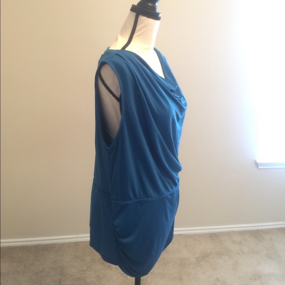 NWT Blue Top - Picture 2 of 6