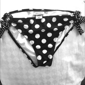 Mudd Brand Bikini Bottoms. Junior size XS.