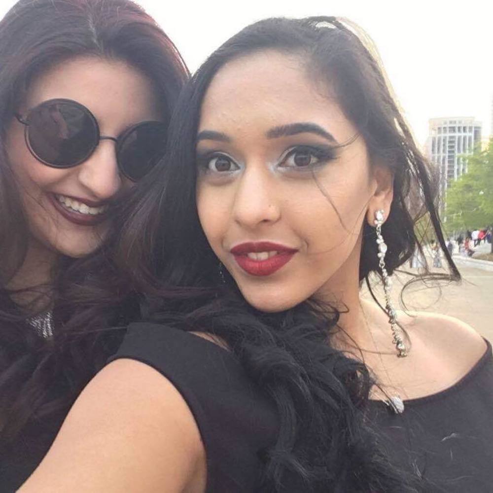 Meet your Posher, Hana