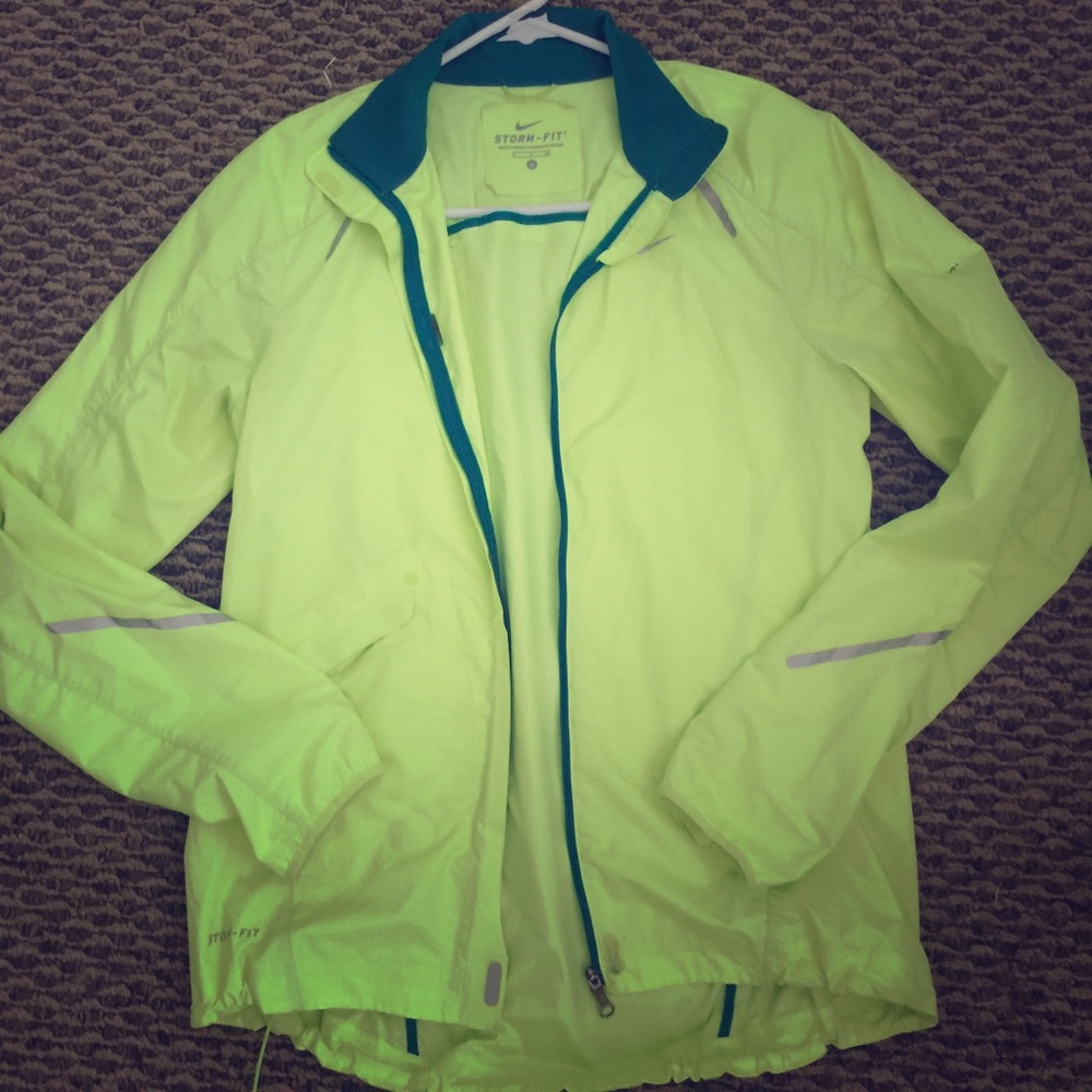 Nike windbreaker