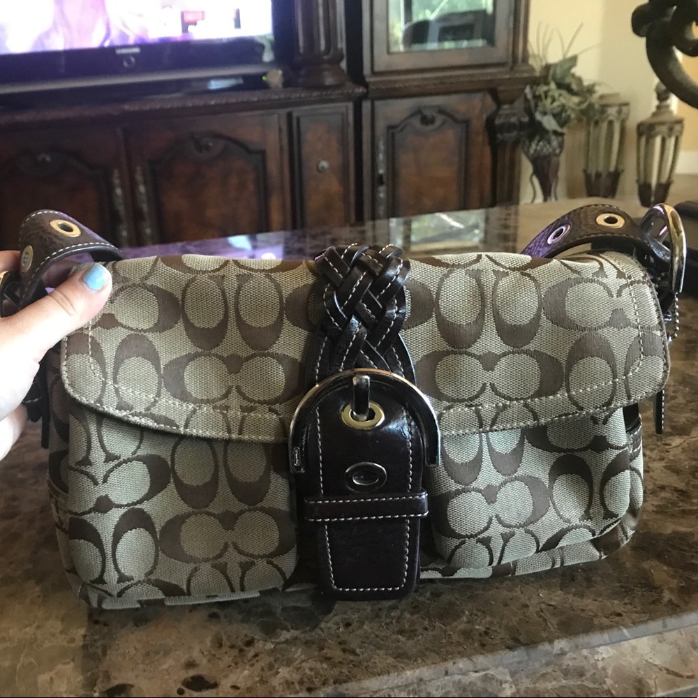 Coach bag barely used