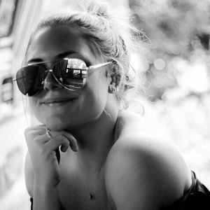 Meet your Posher, Jenna