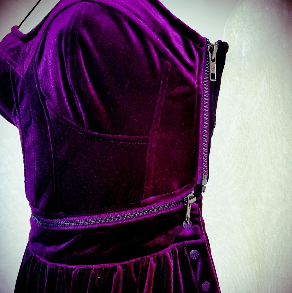 NWT! Jessica Simpson Velveteen 2 Piece Dress 2 - Picture 4 of 8
