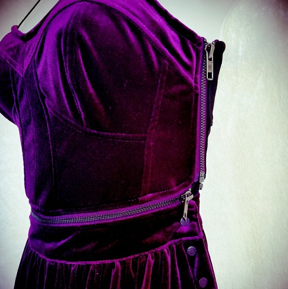 NWT! Jessica Simpson Velveteen 2 Piece Dress 2 - Picture 4 of 8