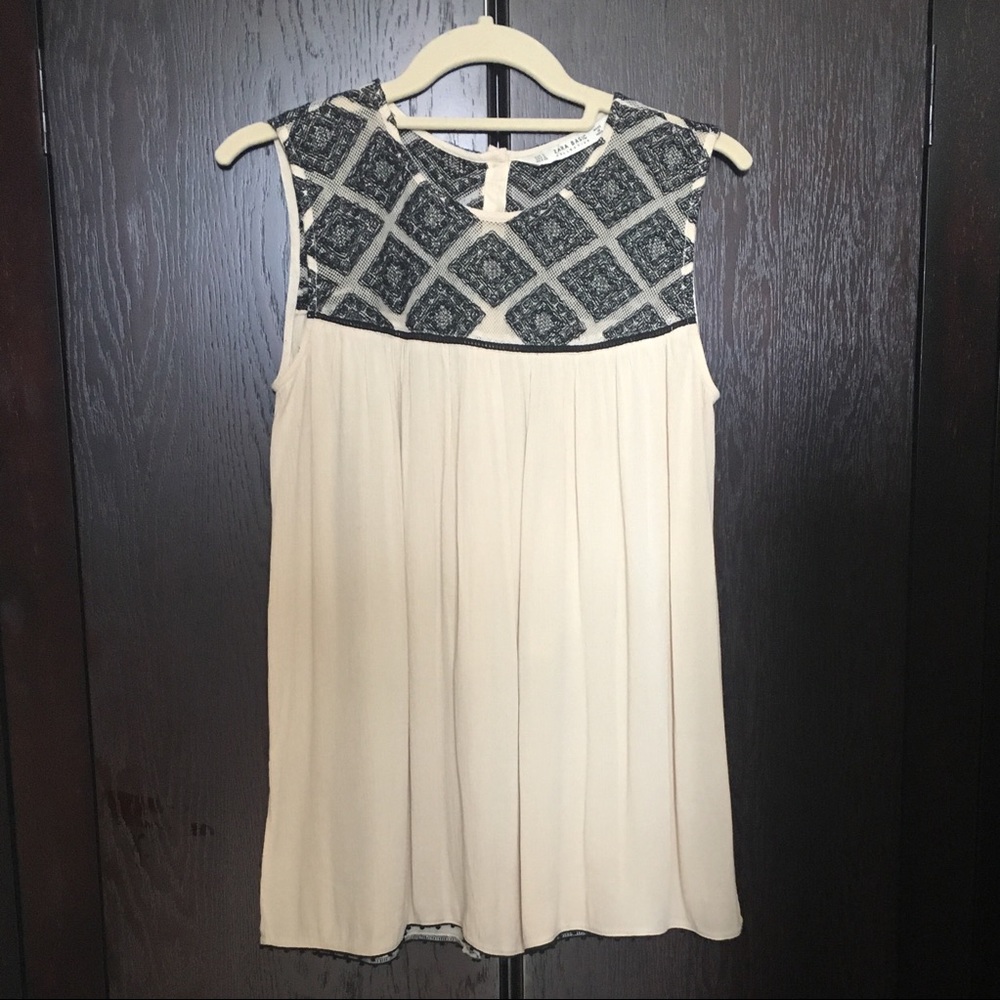 Zara Basic Collection embroidered top. Size S