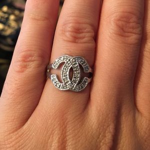 Sterling silver "Chanel" ring