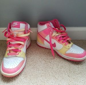 Nike dunk hightop