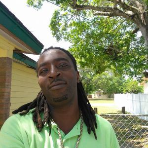 Meet your Posher, Leroy