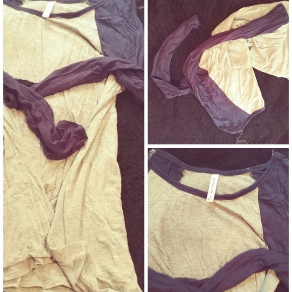 Never worn Baseball boutique top - Picture 2 of 2