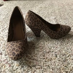 Women's pumps