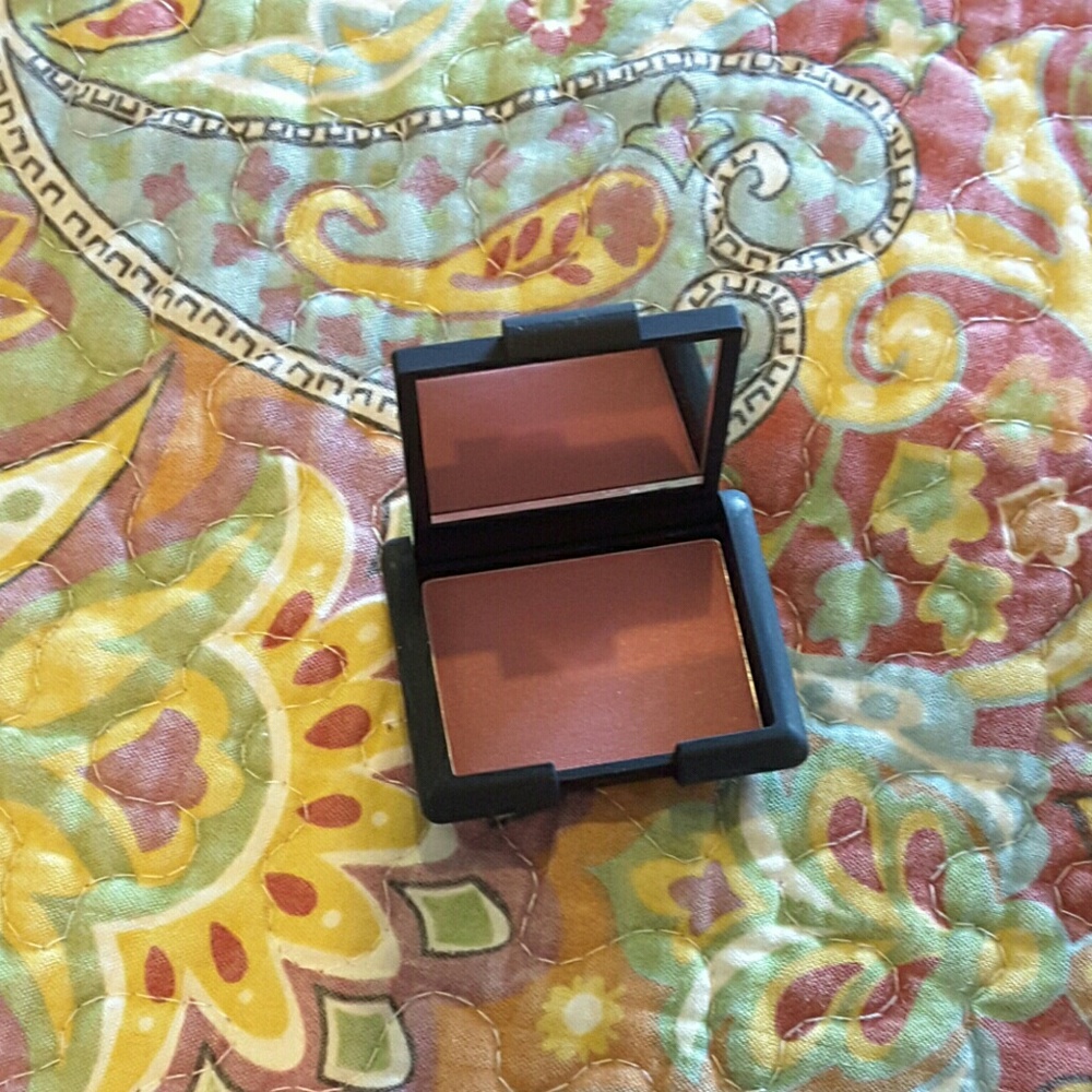 Nars blush - goulue