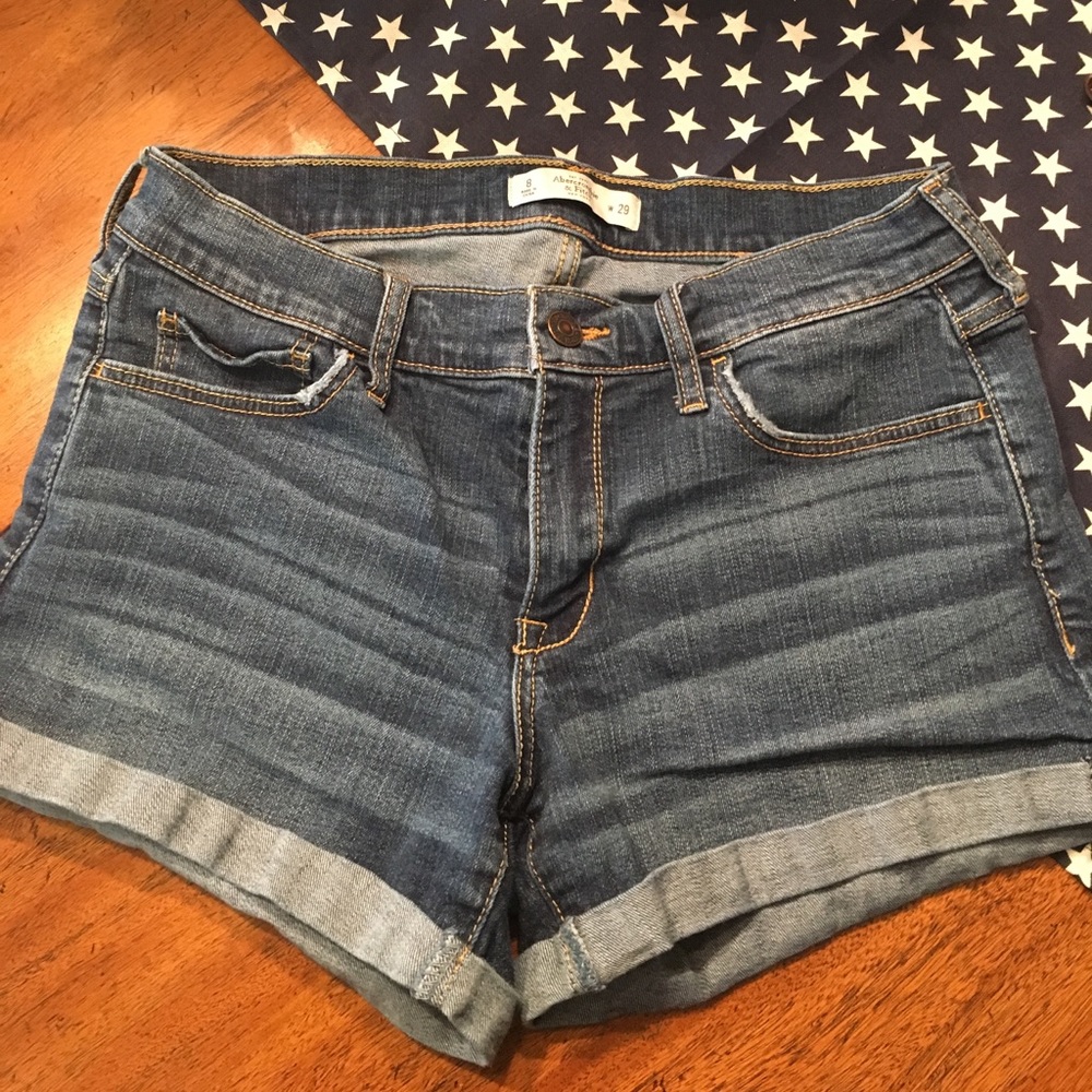 A & F shorts!  Great condition!