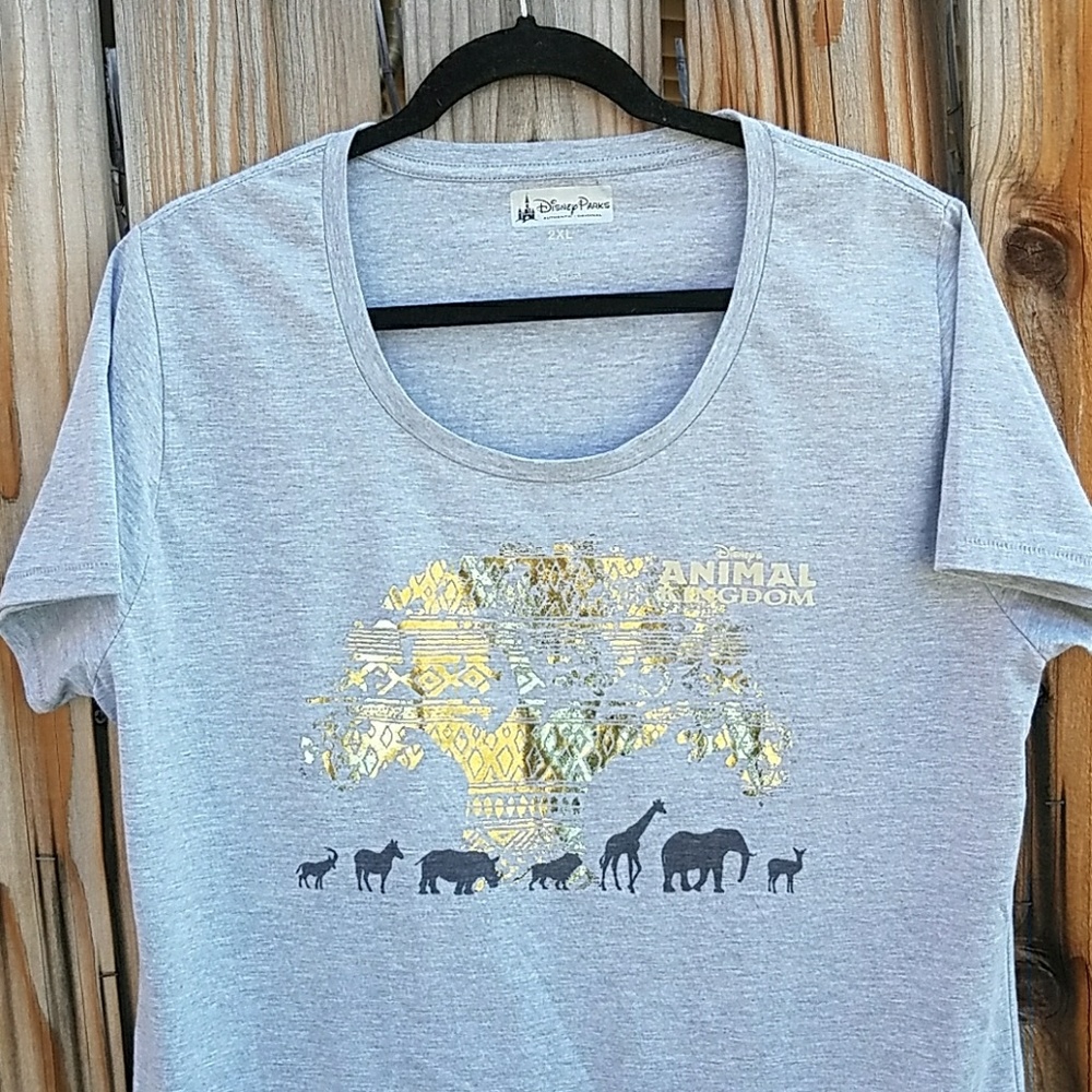 Disney park authentic animal kingdom shirt /safari