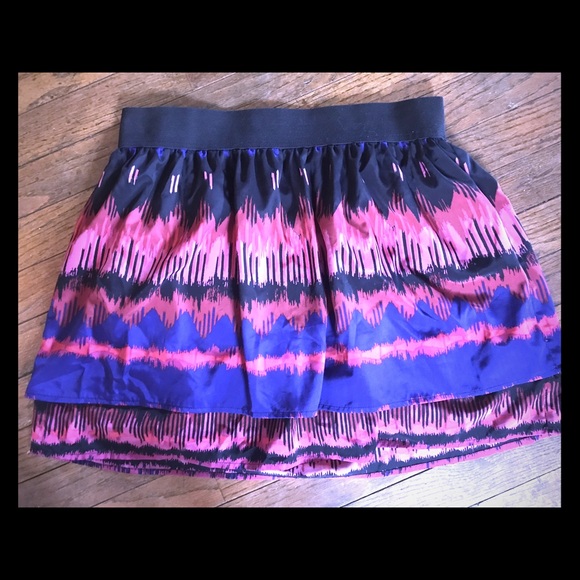 Skirt - Picture 1 of 2