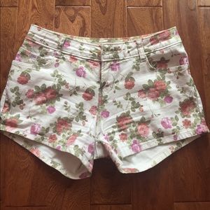 Floral patterned shorts