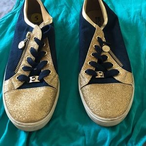 Michael Kors size 5 navy blue