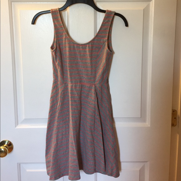 Clearance! Short sundress grey with pink stripes - Picture 1 of 2