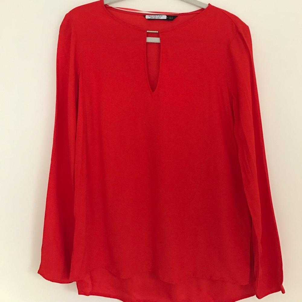Never been worn Zara red top!