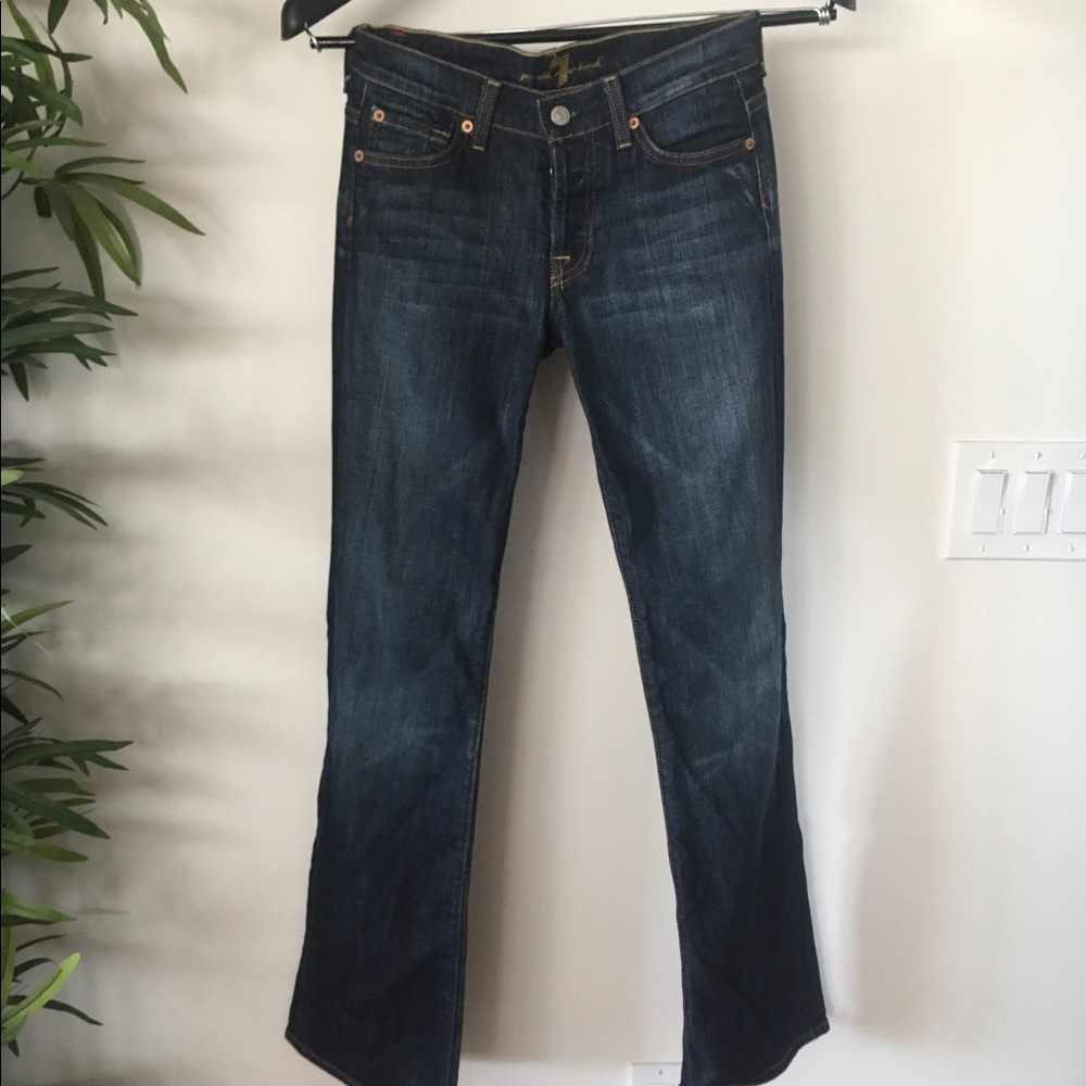 Seven7 women's jeans, boy cut, size 25