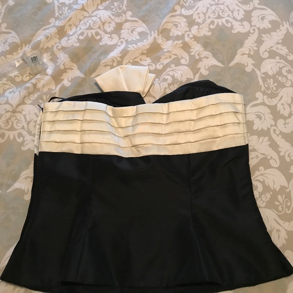 Top - Picture 3 of 3