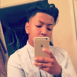 Meet your Posher, Moises