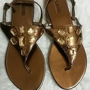 Price Drop
New bronze sandals