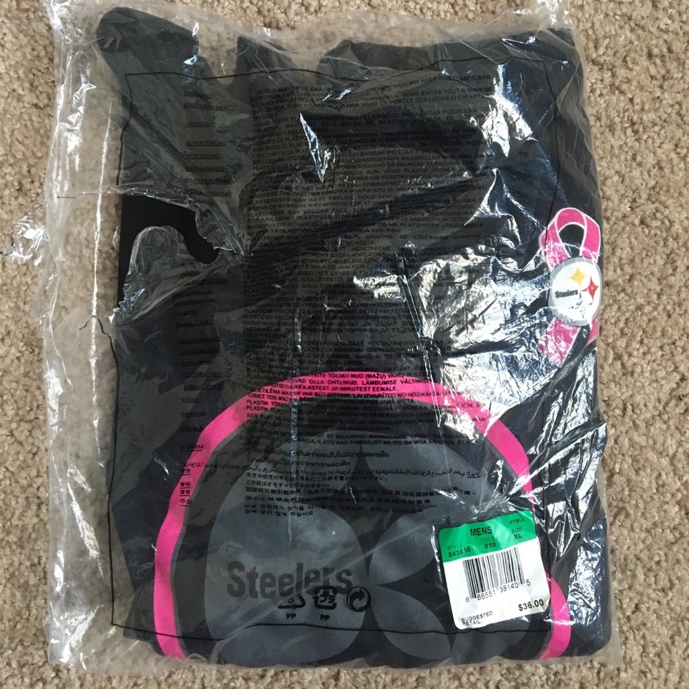 Nike Steelers tee shirt