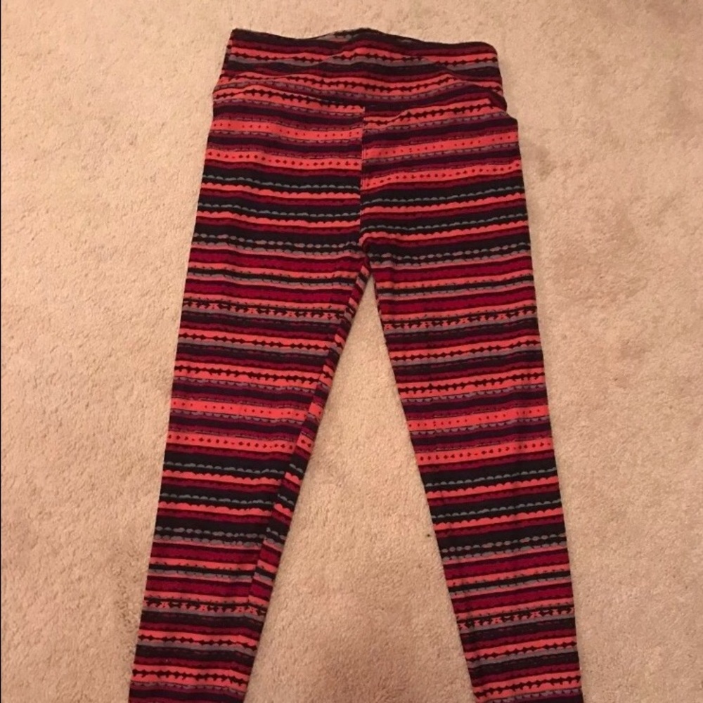 LulaRoe Coral Striped w/Multicolor OS Leggings