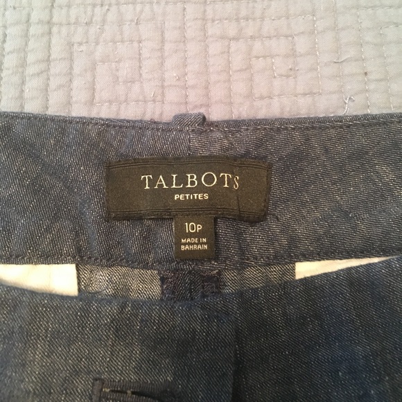 Talbots shorts - Picture 2 of 4