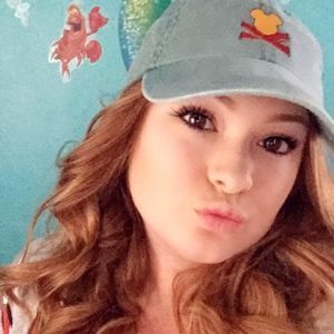 Meet your Posher, Briana