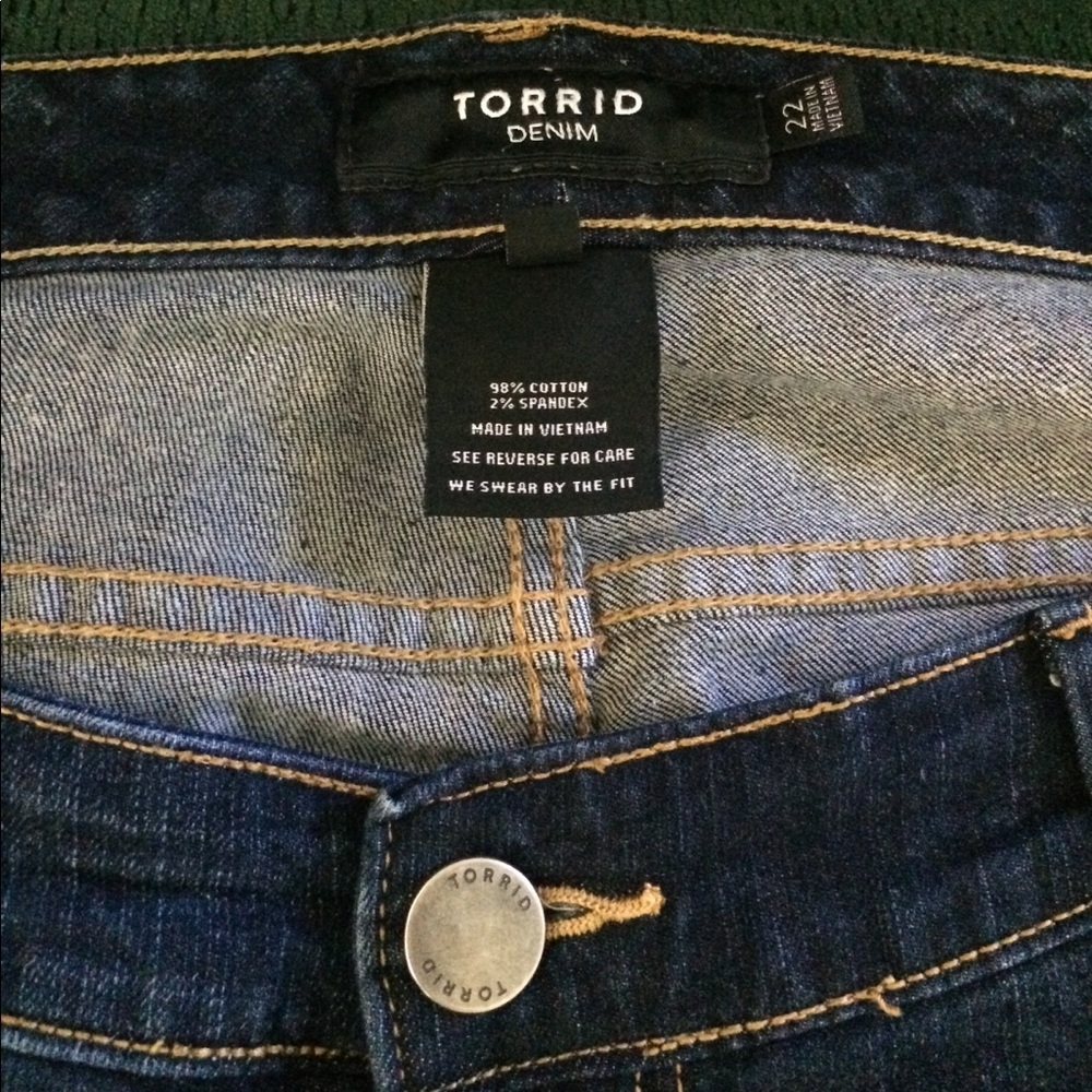 Jeans - Picture 2 of 3